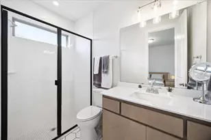 22801 Agave Grove Dr, Lago Vista, TX 78645 - Photo 25