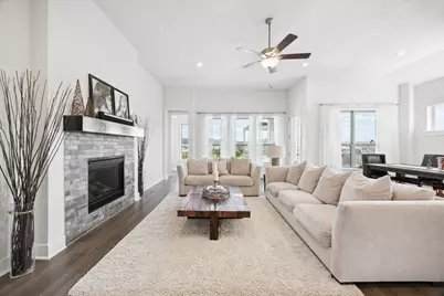 22801 Agave Grove Drive, Lago Vista, TX 78645 - Photo 15