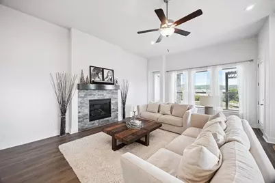 22801 Agave Grove Drive, Lago Vista, TX 78645 - Photo 13