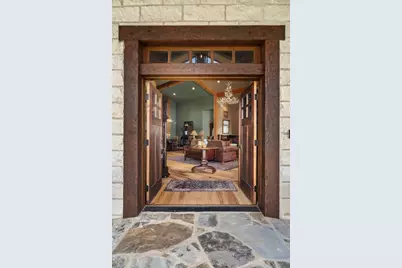 115 Trophy Oak Point, Fredericksburg, TX 78624 - Photo 7