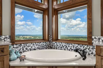 115 Trophy Oak Point, Fredericksburg, TX 78624 - Photo 21