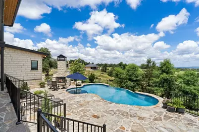 115 Trophy Oak Point, Fredericksburg, TX 78624 - Photo 33