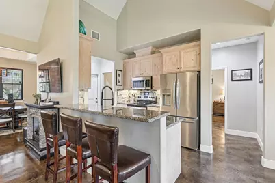 106 Kahuku Court, Bastrop, TX 78602 - Photo 17