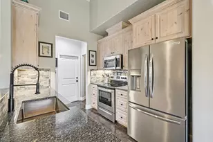 106 Kahuku Ct, Bastrop, TX 78602 - Photo 17
