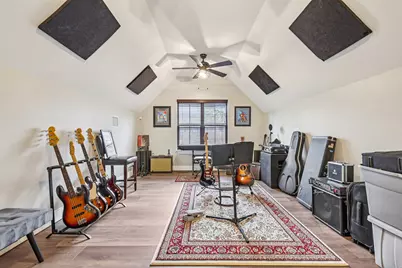 106 Kahuku Court, Bastrop, TX 78602 - Photo 29