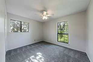 7000 Whispering Oaks Dr, Austin, TX 78745 - Photo 11