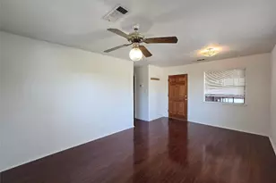1903 E 20th St, Austin, TX 78722 - Photo 5