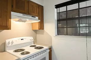 1903 E 20th St, Austin, TX 78722 - Photo 7