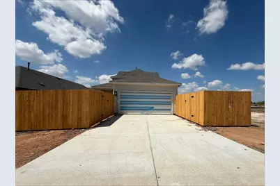 13529 Muny Parkway, Elgin, TX 78621 - Photo 7