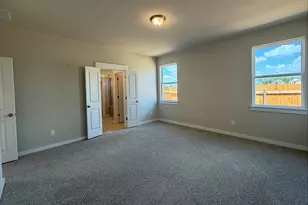 13529 Muny Pkwy, Elgin, TX 78621 - Photo 11