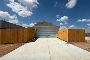 13529 Muny Pkwy, Elgin, TX 78621 - Photo 31