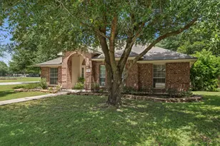 603 Prickly Pear Pass, Buda, TX 78610 - Photo 3