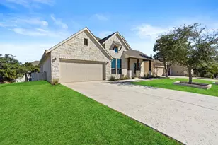 19520 Diversion Cir, Lago Vista, TX 78645 - Photo 1