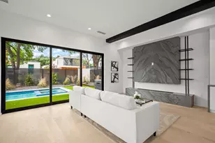 2215 S 3rd St, Austin, TX 78704 - Photo 13