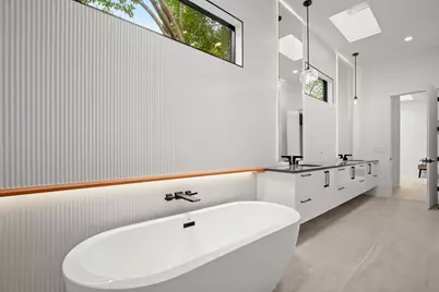 2215 S 3rd Street, Austin, TX 78704 - Photo 23