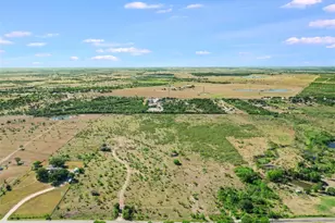 500 Schubert Ln, Niederwald, TX 78640 - Photo 1