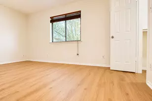8807 Springmail Cir, Austin, TX 78729 - Photo 21