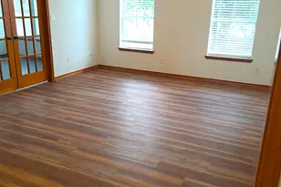 109 Davis Dr, Thorndale, TX 76577 - Photo 5