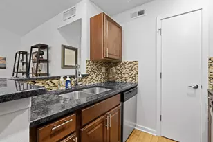 3601 Menchaca Rd, Austin, TX 78704 - Photo 13