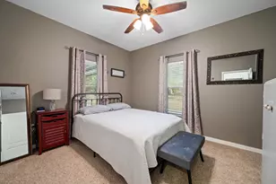 1131 E Fannin St, Luling, TX 78648 - Photo 21