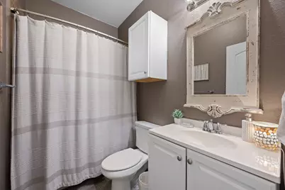 1131 E Fannin Street, Luling, TX 78648 - Photo 23