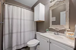 1131 E Fannin St, Luling, TX 78648 - Photo 23