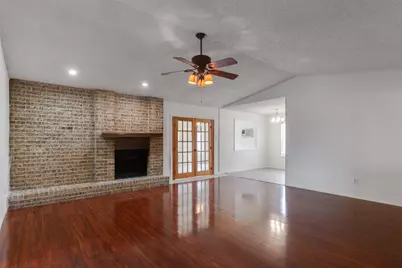 10401 Wagon Gap Drive, Austin, TX 78750 - Photo 5