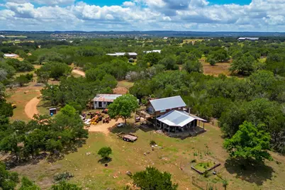 707 Ranch Road 1320, Johnson City, TX 78636 - Photo 7