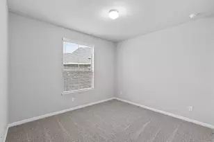 136 Scenic Hills Cir, Georgetown, TX 78628 - Photo 17
