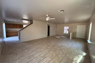 13012 Lofton Cliff Dr, Del Valle, TX 78617 - Photo 9