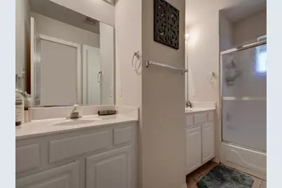 609 E 49th Street #B, Austin, TX 78751 - Photo 13