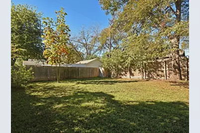 609 E 49th Street #B, Austin, TX 78751 - Photo 19