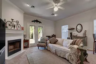 609 E 49th St, Austin, TX 78751 - Photo 1