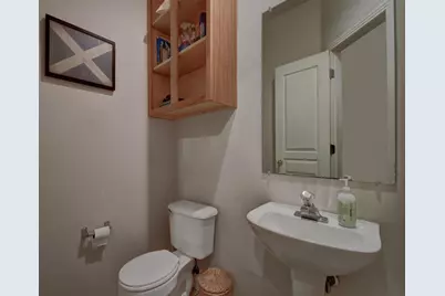 609 E 49th Street #B, Austin, TX 78751 - Photo 9