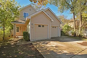 609 E 49th St, Austin, TX 78751 - Photo 17