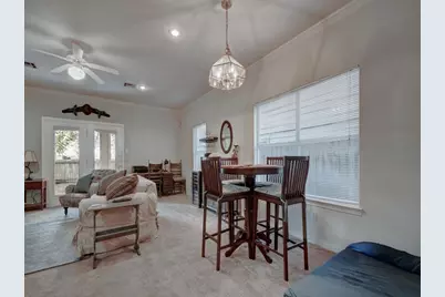 609 E 49th Street #B, Austin, TX 78751 - Photo 5