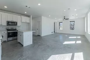 1010 E Marble St, Burnet, TX 78611 - Photo 5