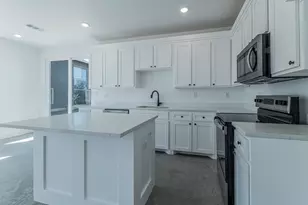 1010 E Marble St, Burnet, TX 78611 - Photo 7