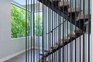 700 Jessie St, Austin, TX 78704 - Photo 17