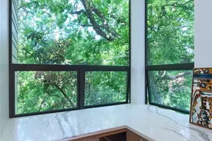 700 Jessie St, Austin, TX 78704 - Photo 7