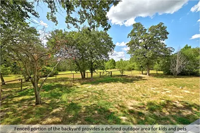 170 Woodland Court, Bastrop, TX 78602 - Photo 31