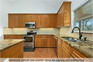 170 Woodland Ct, Bastrop, TX 78602 - Photo 11