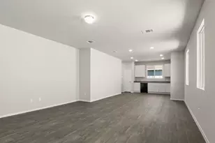 160 Backwater Rd, Kyle, TX 78640 - Photo 9