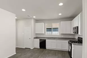 160 Backwater Rd, Kyle, TX 78640 - Photo 17