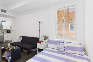 1010 W 26th St, Austin, TX 78705 - Photo 5