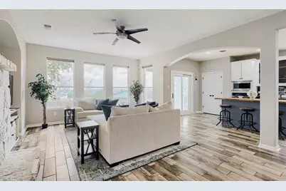 2325 Golden Gate Park, Austin, TX 78732 - Photo 5