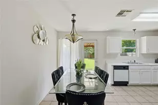 310 Raintree Dr, Georgetown, TX 78626 - Photo 3