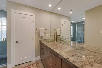 8121 Raintree Place, Austin, TX 78759 - Photo 11