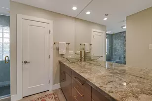 8121 Raintree Pl, Austin, TX 78759 - Photo 11