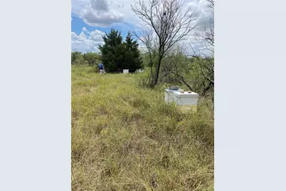 9025 Burklund Farms Road, Del Valle, TX 78617 - Photo 11